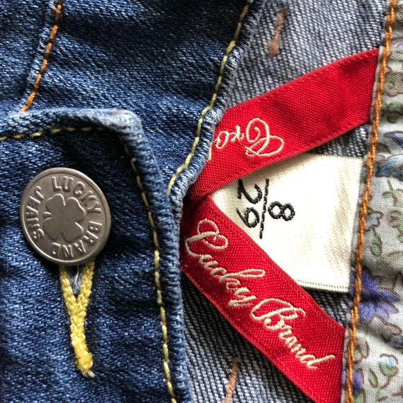Women’s Lucky Brand Denim Jean Capri - Picture 2 of 4